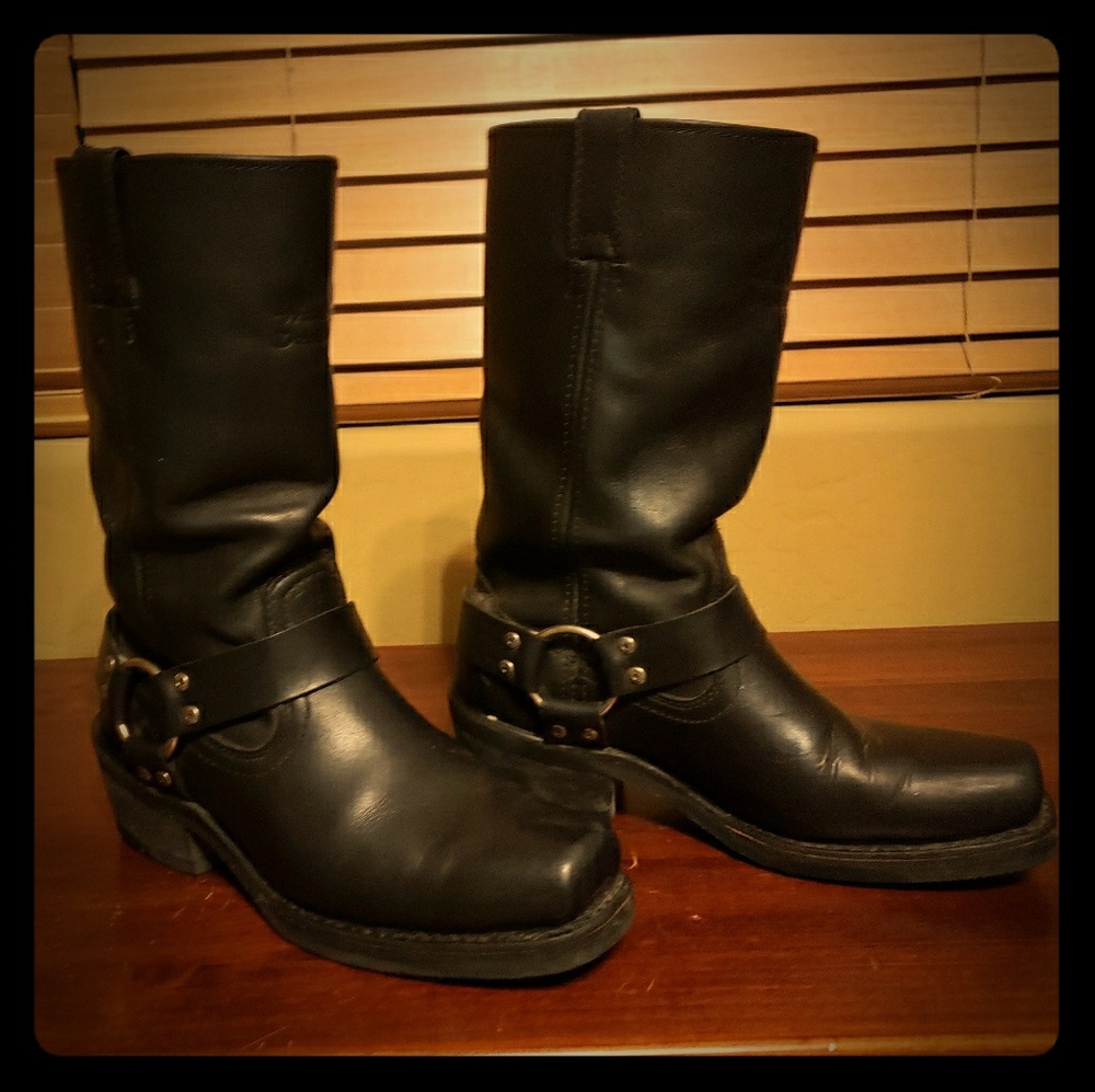 HD leather harness boots
